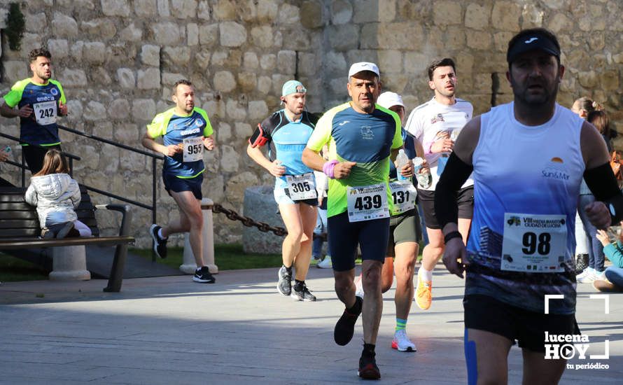 GALERÍA II: Las fotos de la VIII Media Maratón de Lucena.