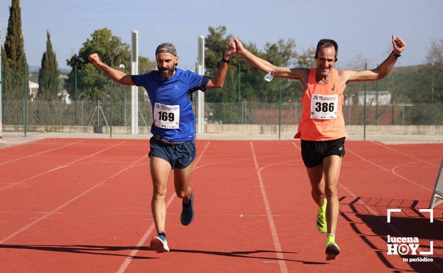 GALERÍA III: Las fotos de la VIII Media Maratón de Lucena: La alegría de llegar a la meta