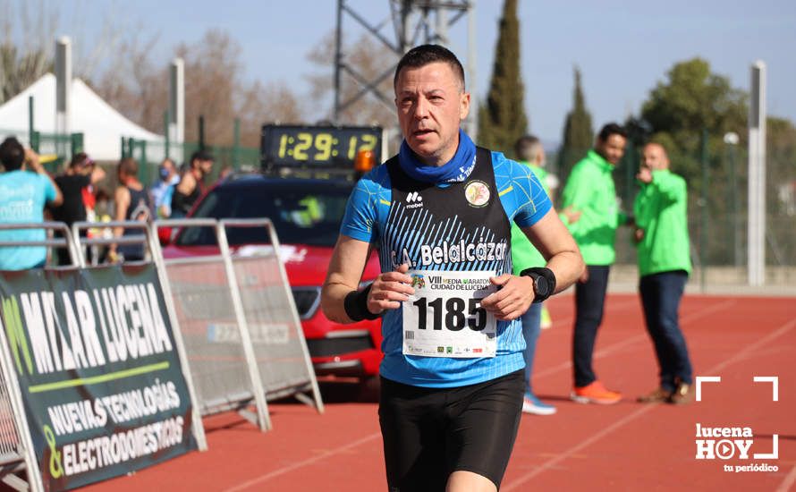 GALERÍA III: Las fotos de la VIII Media Maratón de Lucena: La alegría de llegar a la meta