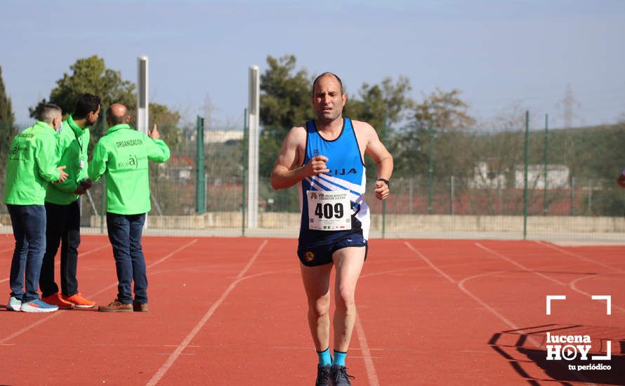 GALERÍA III: Las fotos de la VIII Media Maratón de Lucena: La alegría de llegar a la meta