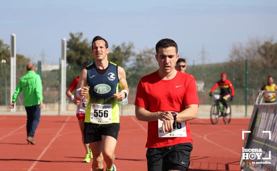 GALERÍA III: Las fotos de la VIII Media Maratón de Lucena: La alegría de llegar a la meta