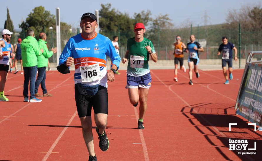 GALERÍA III: Las fotos de la VIII Media Maratón de Lucena: La alegría de llegar a la meta