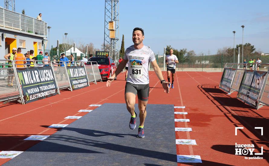 GALERÍA III: Las fotos de la VIII Media Maratón de Lucena: La alegría de llegar a la meta