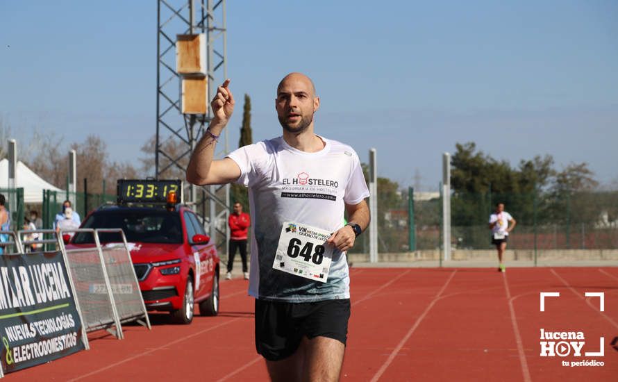 GALERÍA III: Las fotos de la VIII Media Maratón de Lucena: La alegría de llegar a la meta