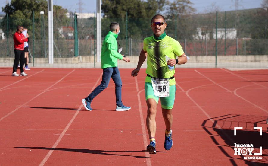 GALERÍA III: Las fotos de la VIII Media Maratón de Lucena: La alegría de llegar a la meta