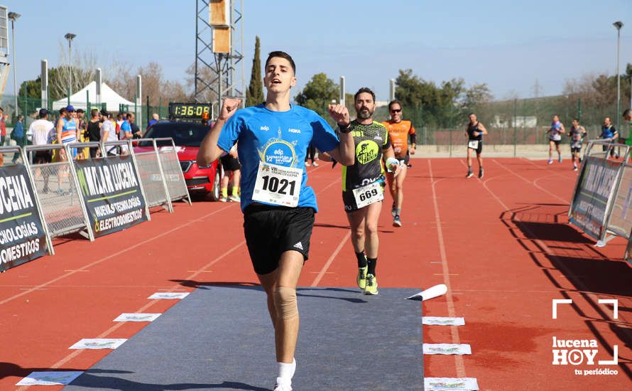 GALERÍA III: Las fotos de la VIII Media Maratón de Lucena: La alegría de llegar a la meta