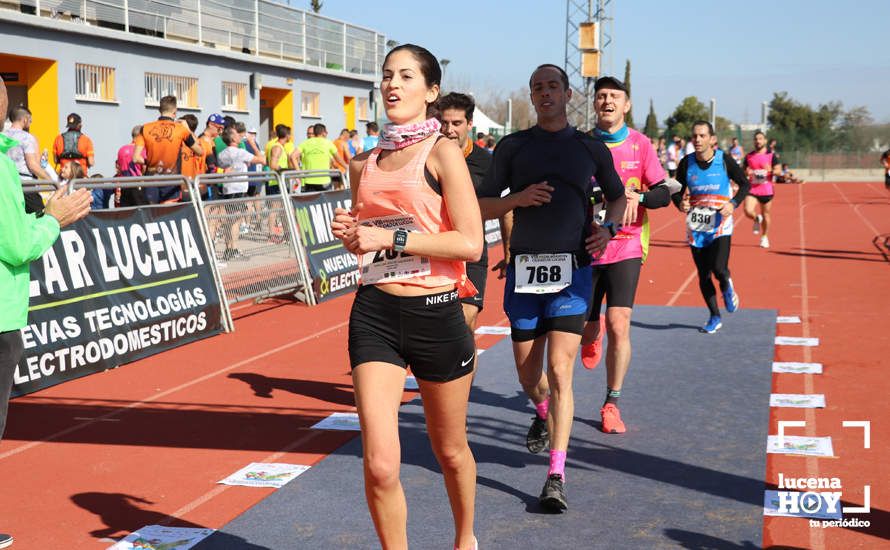 GALERÍA III: Las fotos de la VIII Media Maratón de Lucena: La alegría de llegar a la meta