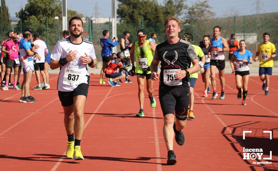 GALERÍA III: Las fotos de la VIII Media Maratón de Lucena: La alegría de llegar a la meta GALERÍA III: Las fotos de la VIII Media Maratón de Lucena: La alegría de llegar a la meta