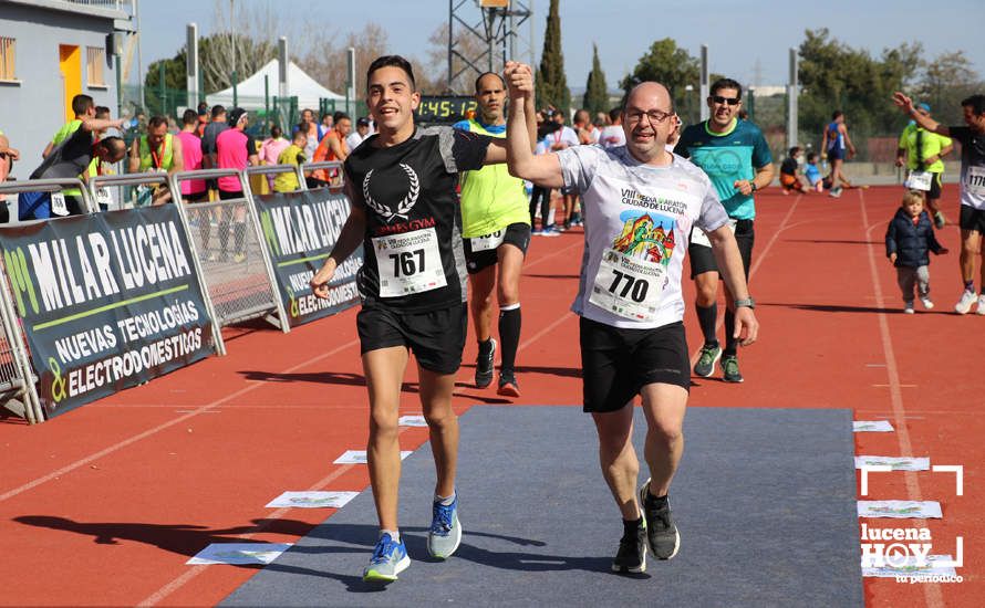 GALERÍA III: Las fotos de la VIII Media Maratón de Lucena: La alegría de llegar a la meta