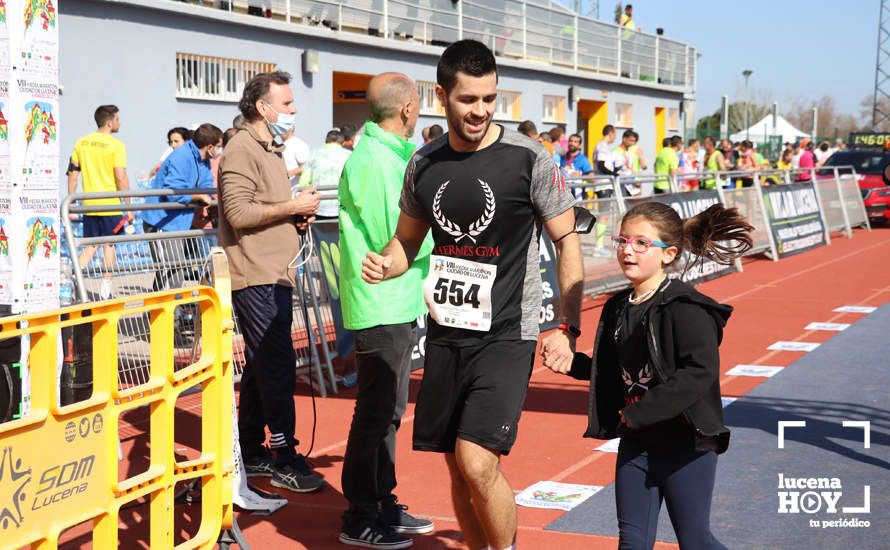 GALERÍA III: Las fotos de la VIII Media Maratón de Lucena: La alegría de llegar a la meta