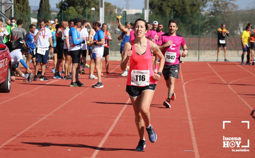 GALERÍA III: Las fotos de la VIII Media Maratón de Lucena: La alegría de llegar a la meta