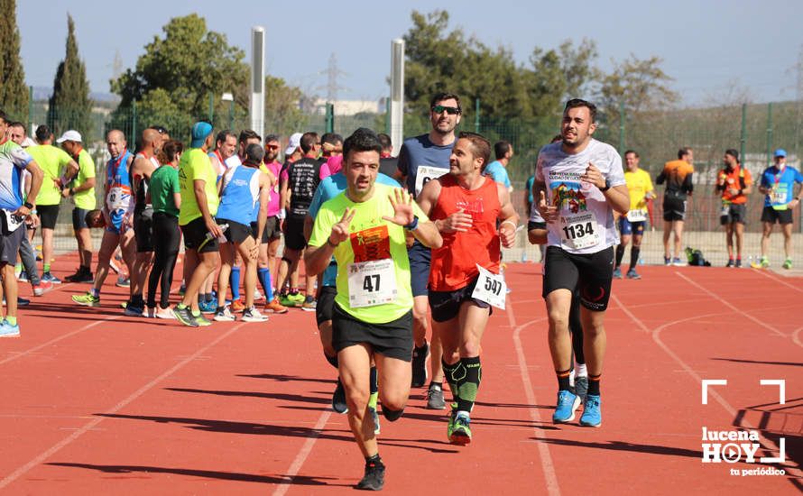 GALERÍA III: Las fotos de la VIII Media Maratón de Lucena: La alegría de llegar a la meta GALERÍA III: Las fotos de la VIII Media Maratón de Lucena: La alegría de llegar a la meta