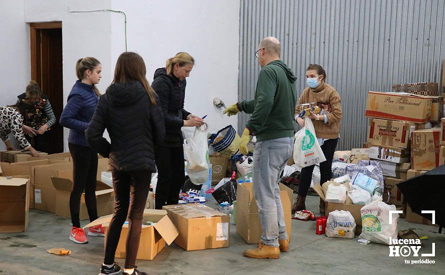 GALERÍA: Ucrania en el corazón: diecisiete toneladas de solidaridad y esperanza parten desde Lucena hacia la frontera ucraniana GALERÍA: Ucrania en el corazón: diecisiete toneladas de solidaridad y esperanza parten desde Lucena hacia la frontera ucraniana