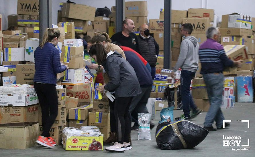 GALERÍA: Ucrania en el corazón: diecisiete toneladas de solidaridad y esperanza parten desde Lucena hacia la frontera ucraniana