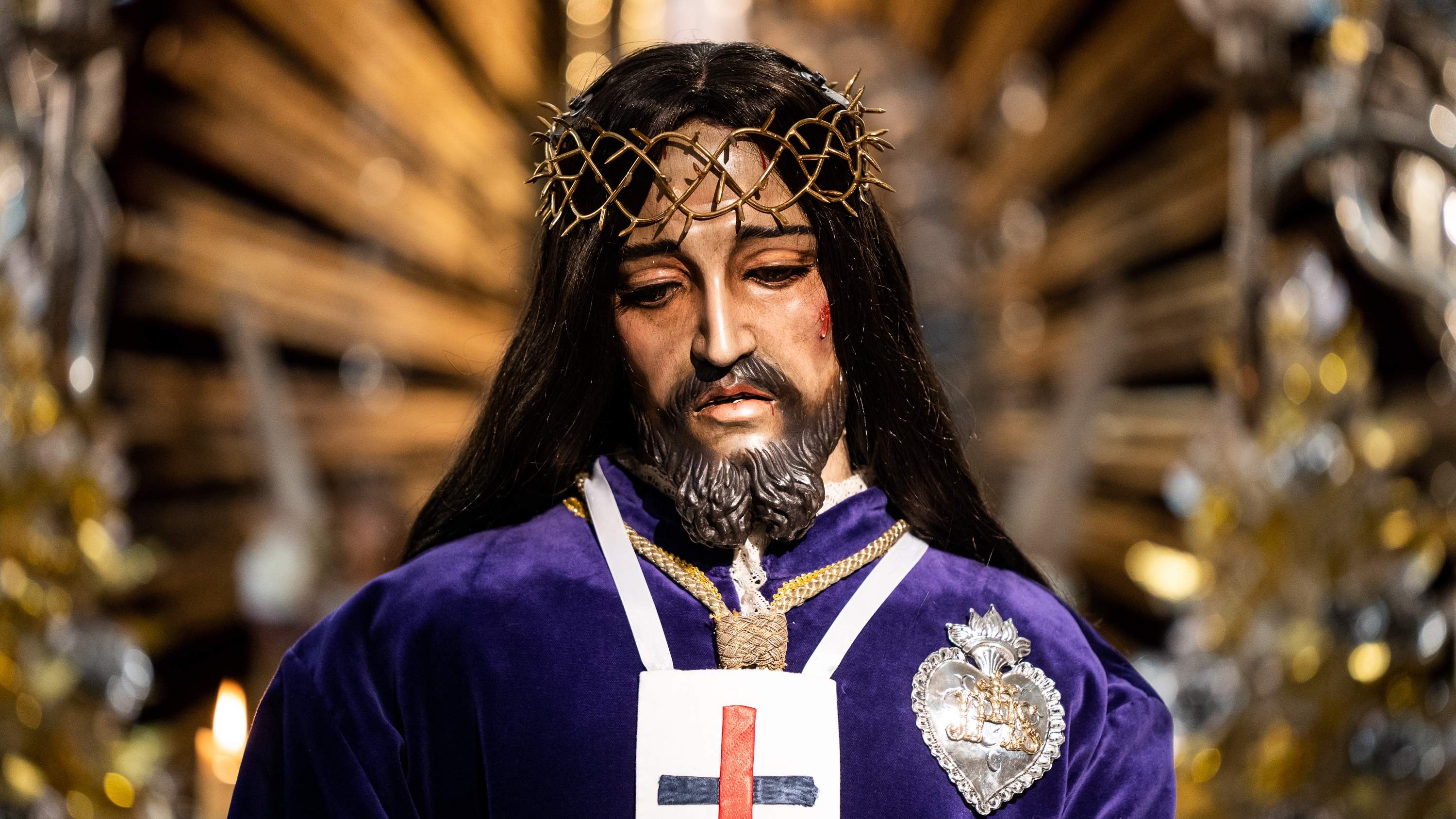 Vía Crucis del Crucificado de la Pasión Vía Crucis del Crucificado de la Pasión