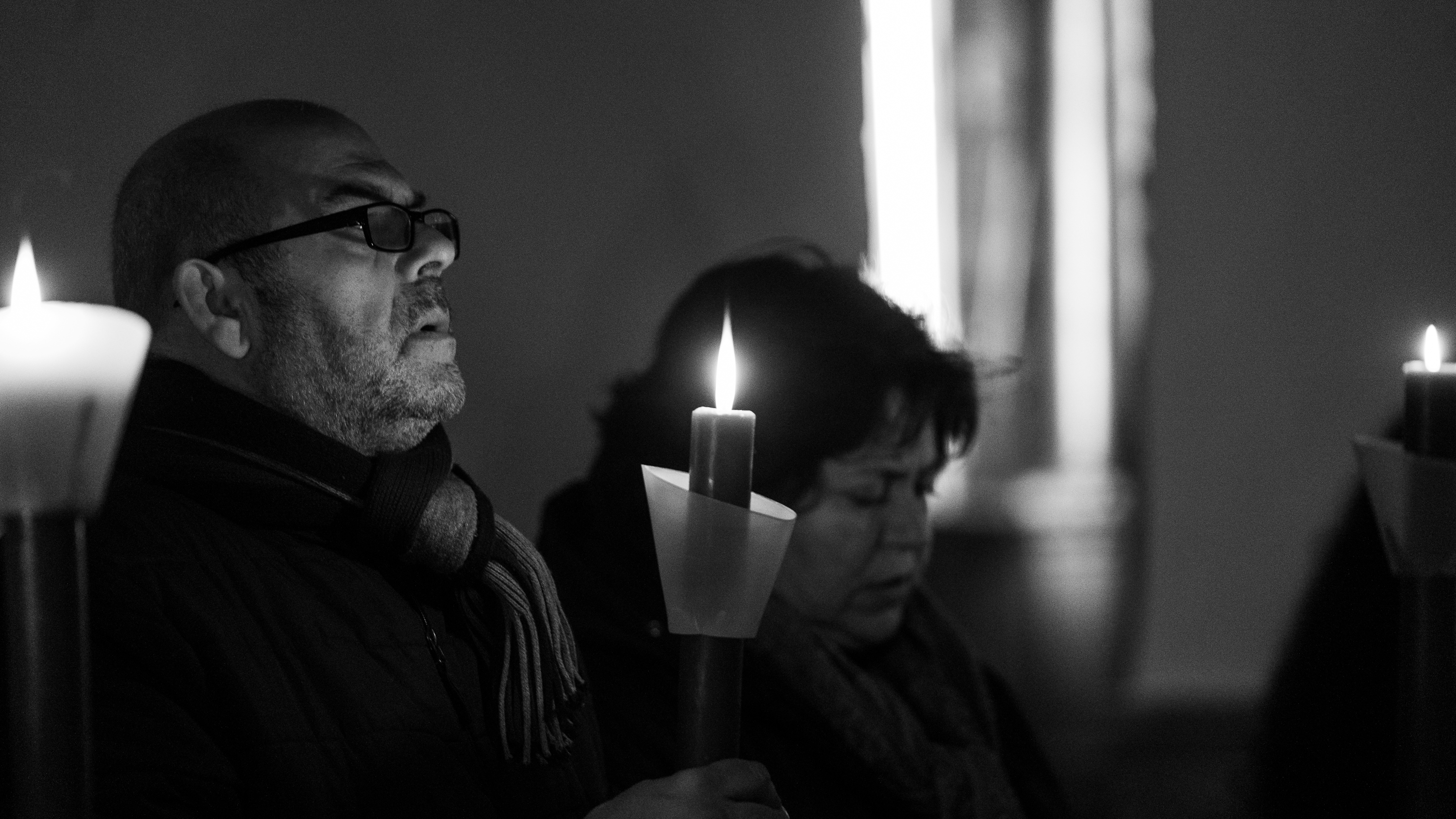 Viacrucis de la Familia de la Cofradía de la Sangre Viacrucis de la Familia de la Cofradía de la Sangre