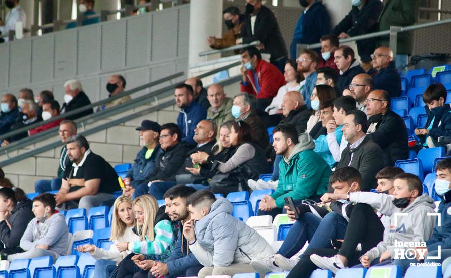 GALERÍA: El Ciudad de Lucena retoma la senda de la victoria frente al Conil (4-1)