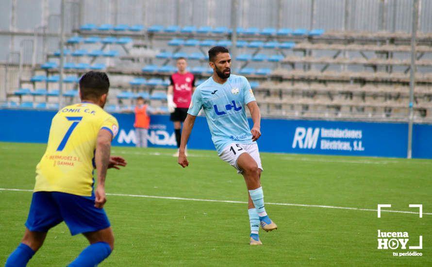 GALERÍA: El Ciudad de Lucena retoma la senda de la victoria frente al Conil (4-1)