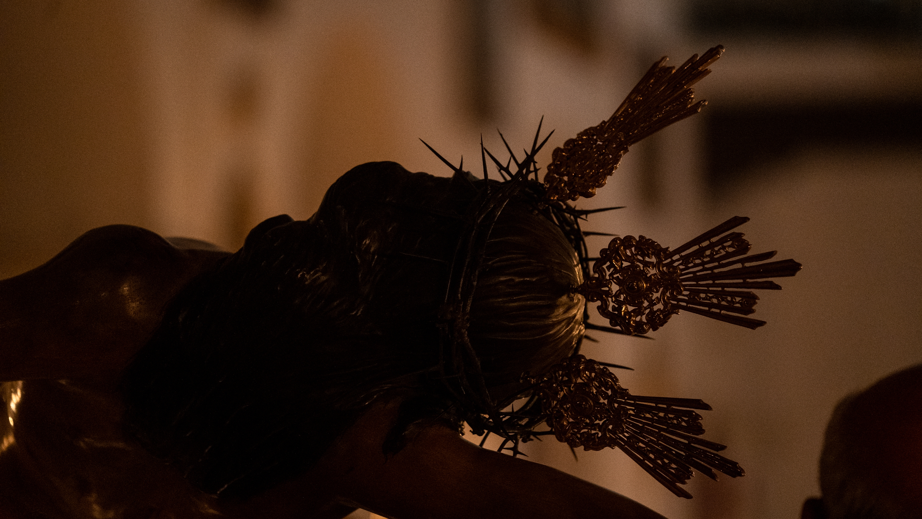 Viacrucis de la Familia de la Cofradía de la Sangre Viacrucis de la Familia de la Cofradía de la Sangre