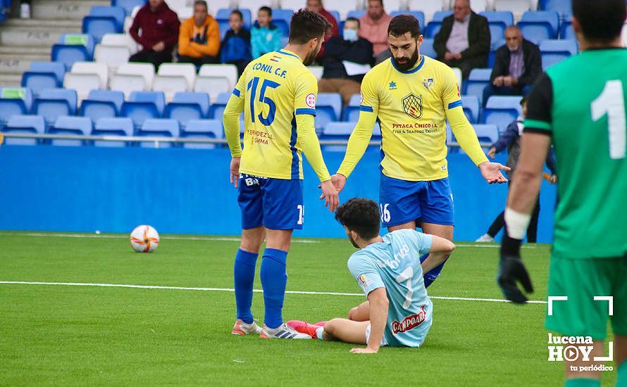 GALERÍA: El Ciudad de Lucena retoma la senda de la victoria frente al Conil (4-1)