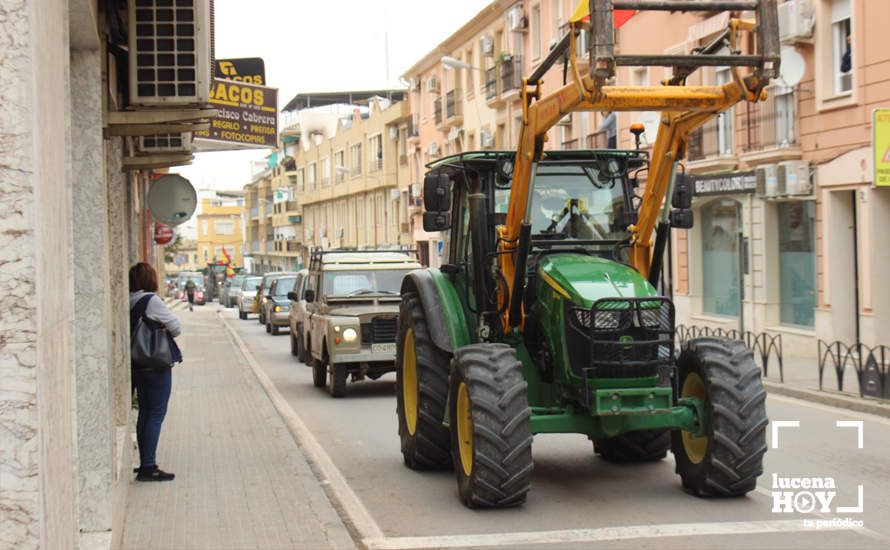 GALERÍA: Las imágenes de la concentración del sector agrario en apoyo al paro de los transportistas en Lucena