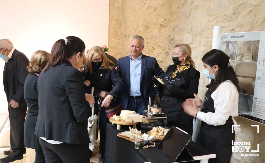 GALERÍA: Treinta empresas participan en FEME, la I Feria de Empresarias y Mujeres Emprendedoras de Lucena que se celebra en la Casa de los Mora GALERÍA: Treinta empresas participan en FEME, la I Feria de Empresarias y Mujeres Emprendedoras de Lucena que se celebra en la Casa de los Mora