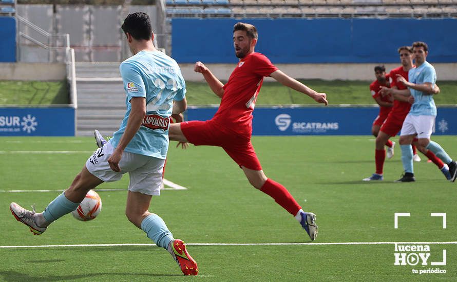 GALERÍA: El Ciudad de Lucena se complica la vida tras caer frente al Sevilla C (1-2). Las fotos del partido