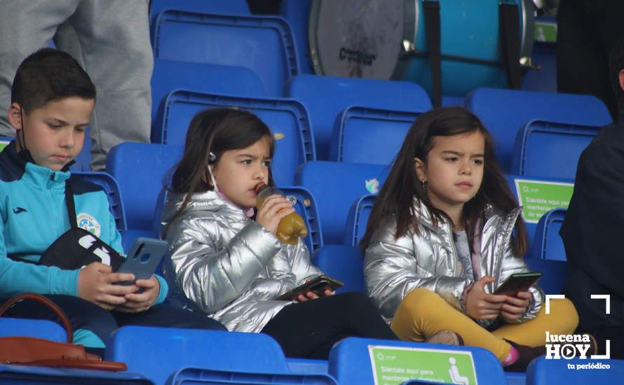 GALERÍA: El Ciudad de Lucena se complica la vida tras caer frente al Sevilla C (1-2). Las fotos del partido