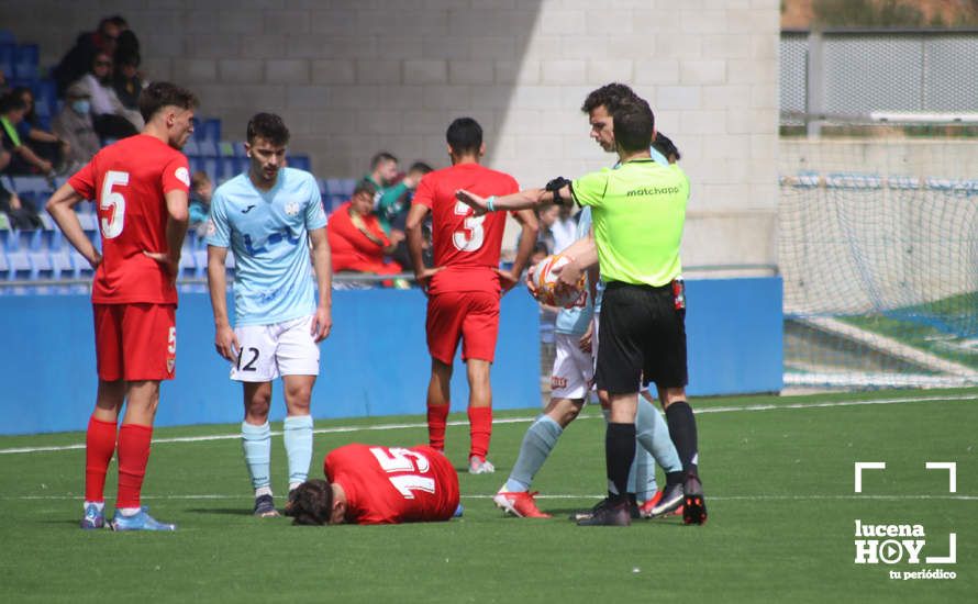 GALERÍA: El Ciudad de Lucena se complica la vida tras caer frente al Sevilla C (1-2). Las fotos del partido
