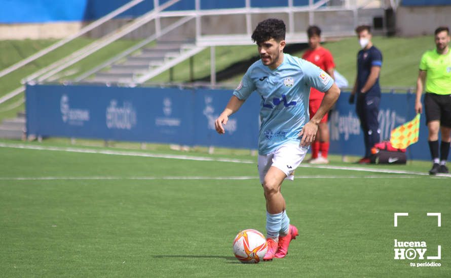 GALERÍA: El Ciudad de Lucena se complica la vida tras caer frente al Sevilla C (1-2). Las fotos del partido