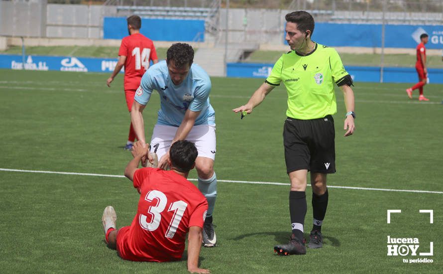 GALERÍA: El Ciudad de Lucena se complica la vida tras caer frente al Sevilla C (1-2). Las fotos del partido