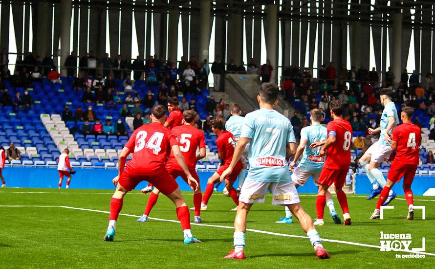 GALERÍA: El Ciudad de Lucena se complica la vida tras caer frente al Sevilla C (1-2). Las fotos del partido