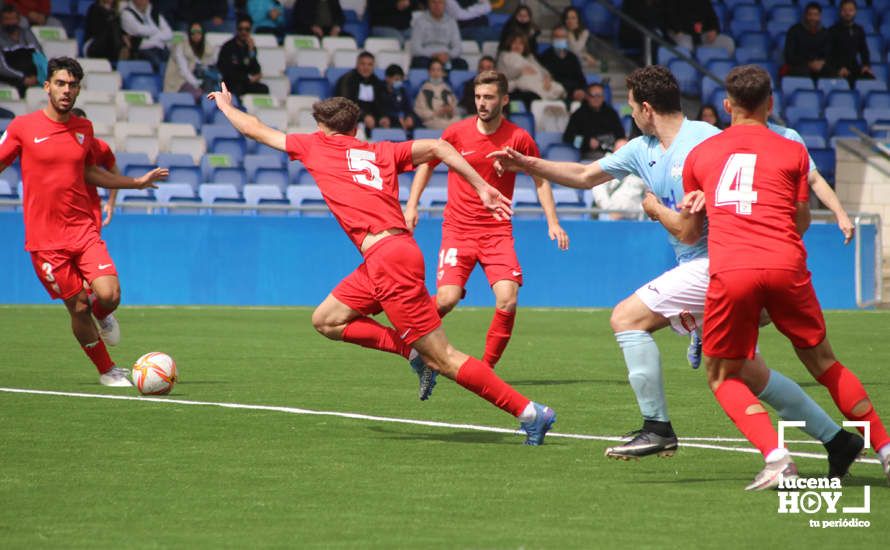 GALERÍA: El Ciudad de Lucena se complica la vida tras caer frente al Sevilla C (1-2). Las fotos del partido GALERÍA: El Ciudad de Lucena se complica la vida tras caer frente al Sevilla C (1-2). Las fotos del partido