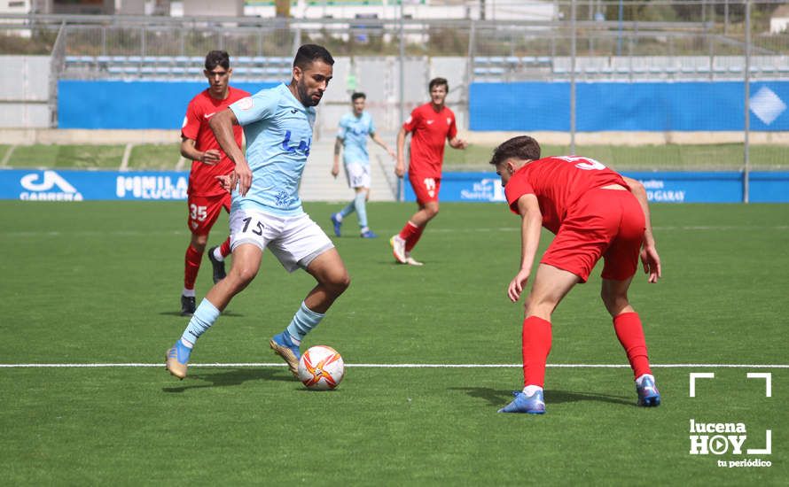 GALERÍA: El Ciudad de Lucena se complica la vida tras caer frente al Sevilla C (1-2). Las fotos del partido