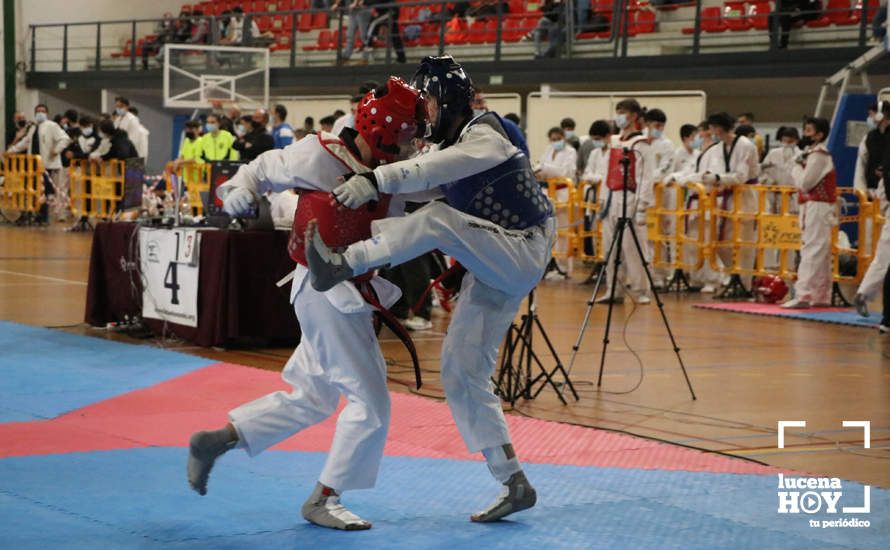 GALERÍA: El Pabellón de Deportes se viste de gala durante el Campeonato Andaluz cadete y el Open Universitario de taekwondo con cinco medallas para el Club Koryo
