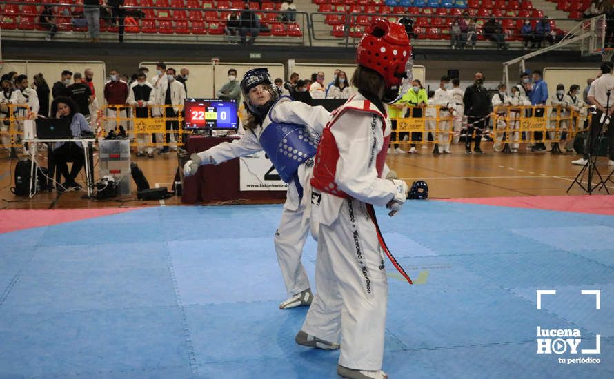GALERÍA: El Pabellón de Deportes se viste de gala durante el Campeonato Andaluz cadete y el Open Universitario de taekwondo con cinco medallas para el Club Koryo